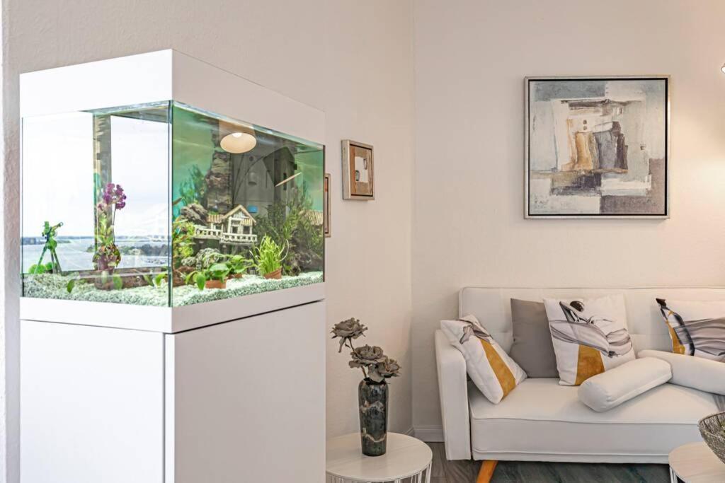Apartment Traumblick! Mitten Im Wasser U. Doch Ganz Oben:)
